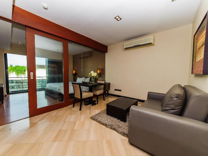 Pietra Bangkok Hotel Buitenkant foto
